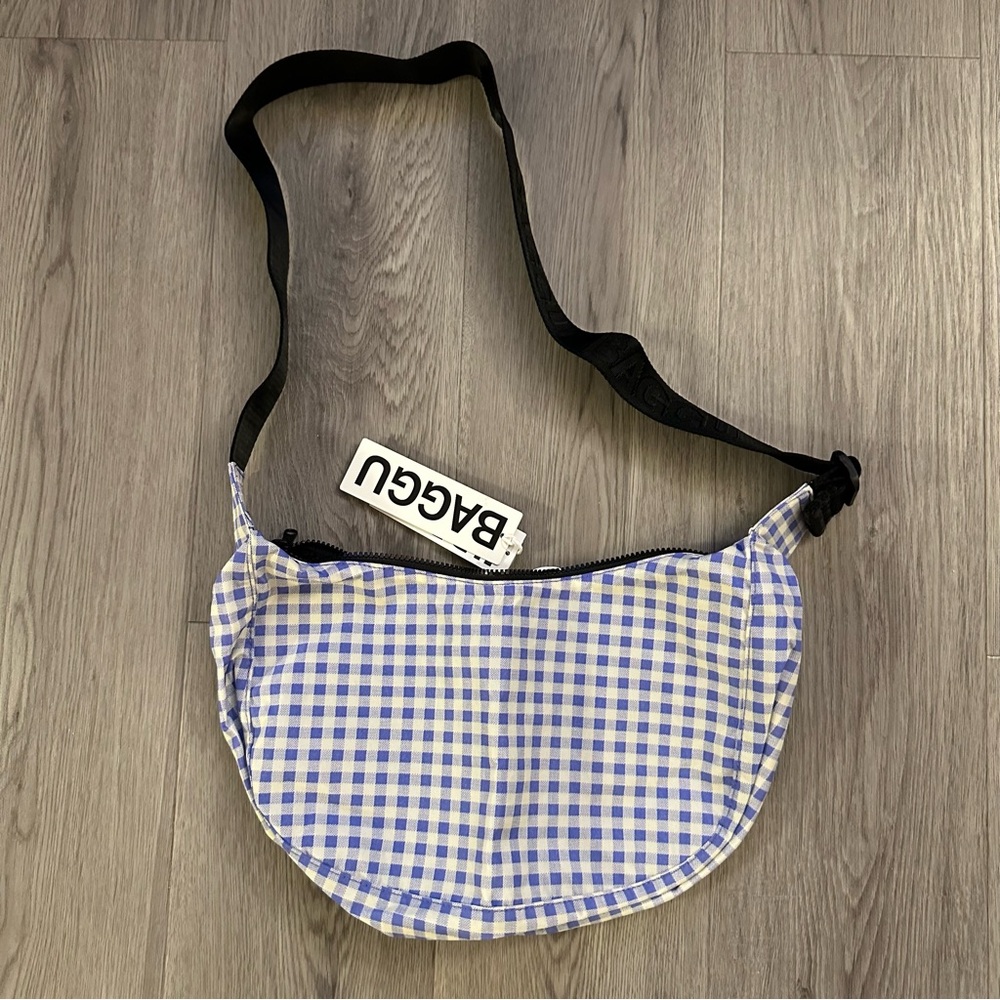 New BAGGU Medium Nylon Crescent Bag Blue Gingham